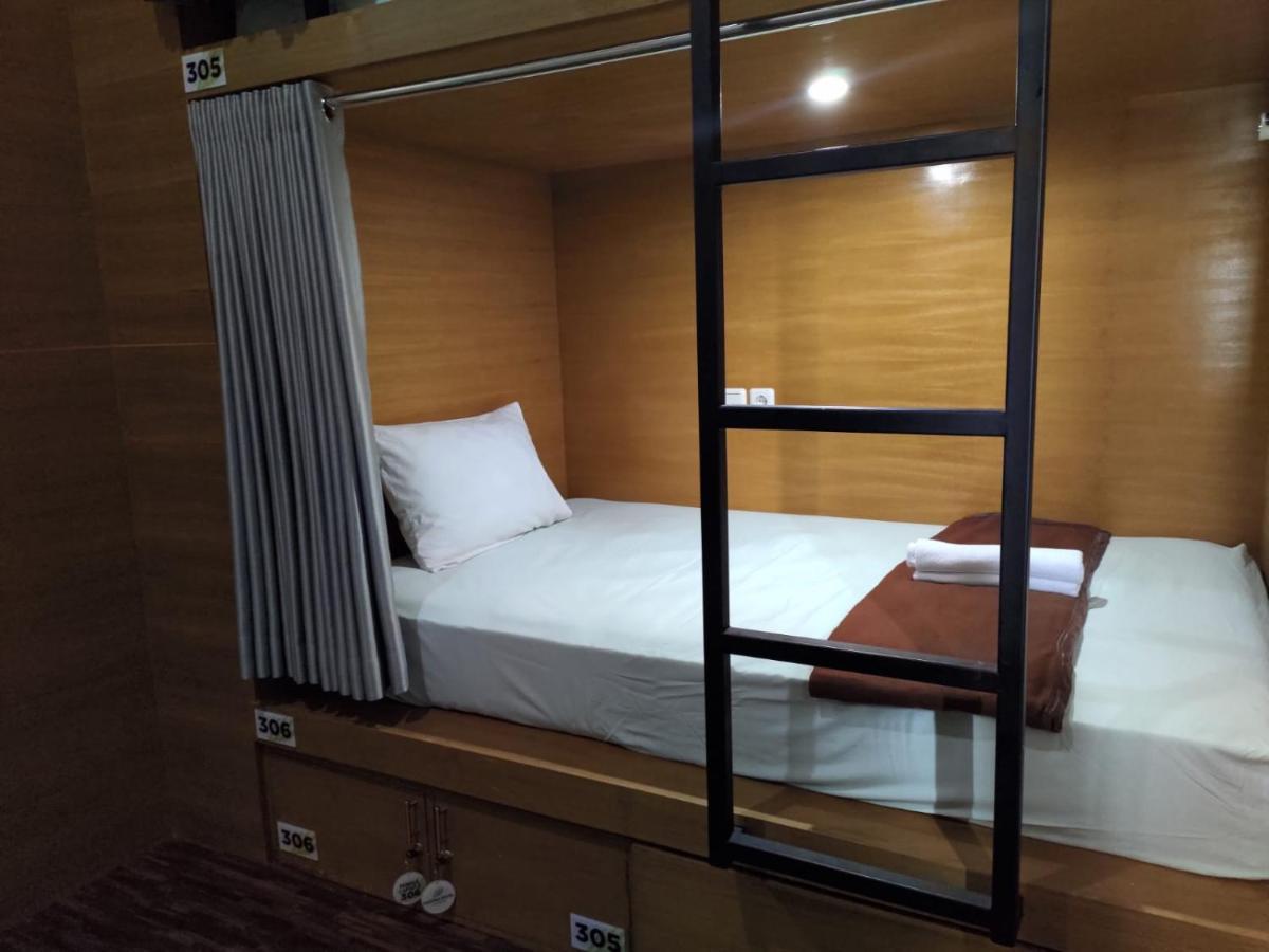 Hastina Hotel Lombok Mataram Exterior photo