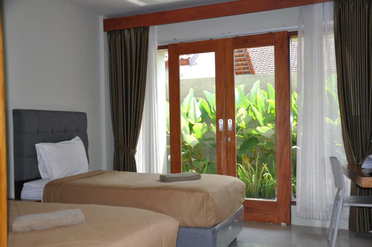 Hastina Hotel Lombok Mataram Exterior photo